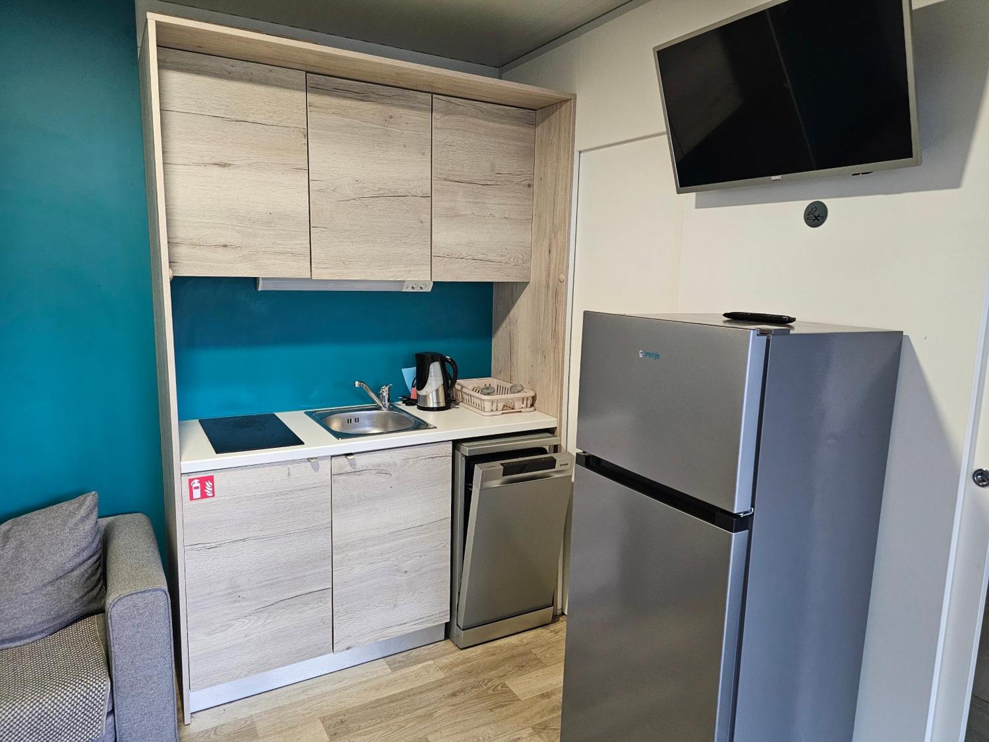K9 Mobile Home Camp Dalmacija Privlaka Privlaka  Eksteriør billede